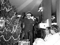 1960121005  Santa Visits the Dorm -  Illinois State U. - Normal IL