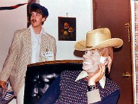 1978101012 Halloween with Hagbergs Powells Oberles - Davenport, Iowa : Lisa Powell