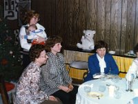 1979121139c : Bonnie Wray,Brad Wray,Lorraine McLaughlin,Becky Dexter,Betty Hagberg,Kathleen Gingler