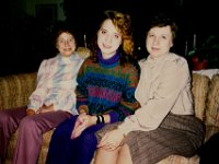 1986000329 Hagberg - East Moline IL : Lorraine McLaughlin,Betty Hagberg