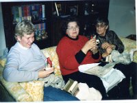 1988000629 Darrel-Betty-Darla Hagberg - East Moline IL : Laura Hagberg DeHaven,Nina Bondeson,Monica Bondeson