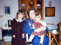 1995000231 Laura DeHaven -Darrel-Betty-Darla Hagberg - East Moline IL : Helen DeClerck,Laura Waem