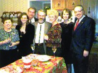 1998000001 Darrel Betty & Darla Family Photos - East Moline IL : Linda Powell