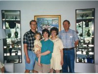 1998000051 Darrel Betty & Darla Family Photos - East Moline IL