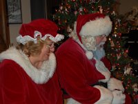 2009126040 Darrel & Betty Hagberg Family - Christmas Eve - Moline IL : Moline IL, Christmas Eve