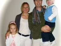 2011041001 Deanna DeBooy and family