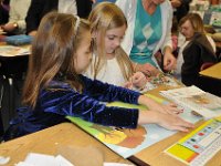 2011113022 Angela & Isabell Jones - Grandparents Day - Rivermont - Bettendorf IA