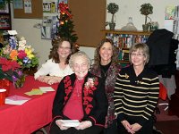 2009129002 Dee Oberle with Mother and Sisters - Dec 12