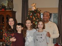 2016124011 Christmas Day at the Hagbergs - Moline IL