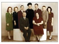 1944051001a 5x7 DeClerck Family