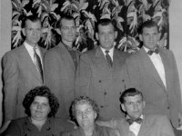 1955119501 Ann Thrornbloom Hagber Family - See name list