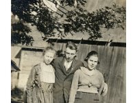 1914061001 Emma Peterson on left