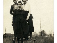1922071001A Emma Peterson Jamieson- Murle Loding Schweniker-Lillian R Jamieson - Moline IL