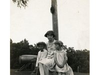 1928071001 4x6 Vernie & Lorraine Jamieson - Jeanette Nelson