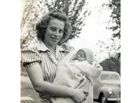 1942101002a Lorraine & Betty McLaughlin - Moline IL