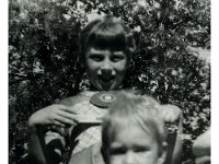 1951071001 Betty & Bonnie McLaughlin - Moline IL