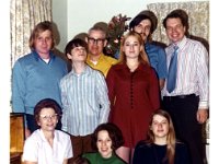 1971121006 Bill=Brian-Irvin-Bonnie-Dick-Darrel-Lorraine-Darla-Betty-Becky-Xmas-Moline IL