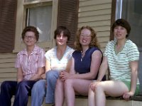 1980053016 Lorraine Mclaughlin - Kathy - Bonnie Wray - Betty Hagberg - Memorial Day