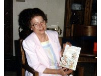 1986051004 Lorraine McLaughlin - Betty Hagberg Mothers Day - East Moline IL