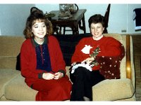 1987121002 Darla & Betty Hagberg - Xmas - Taylor Ridge IL