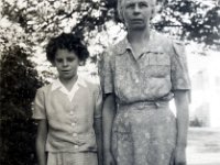 1943081001a Marilyn & Emma Peterson Jamieson - Moline IL