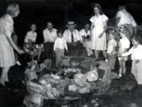 1946101001C Nelson-Jamieson Picnic - Prospect Park - Moline IL