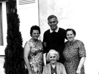 1975 07 02 Don DeClerck & Robaeys Family