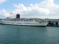 1988031017A Darrel-Betty-Darla Hagberg - Bahama Cruise Vacation
