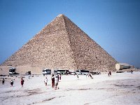 1992071086A Darrel-Betty-Darla Hagberg - Egypt Vacation