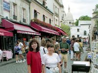 1992081056B Darrel-Betty-Darla Hagberg - France Vacation