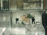 1994081707 Darrel & Betty Hagberg - Paris France