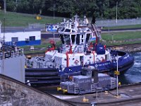 2014102413 Darrel - Betty Hagberg - Gatun Locks - Oct 13