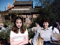 1984011090 Darrel-Betty-Darla Hagberg - Disneyland CA