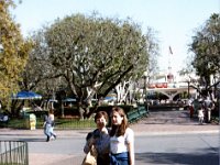 1984011094 Darrel-Betty-Darla Hagberg - Disneyland CA