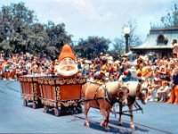 1973 07 156 Disney World - Orlando FL : Disney World, Orlando, FL