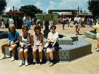 1987070033 Darrel-Betty-Darla Hagberg - Katia DePuydt  - Mattias Moell  - Disney World Orlando FL : Florida