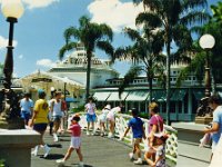 1987070072 Darrel-Betty-Darla Hagberg - Katia DePuydt  - Mattias Moell  - Disney World Orlando FL : Florida