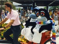 1987070133 Darrel-Betty-Darla Hagberg - Katia DePuydt  - Mattias Moell  - Disney World Orlando FL : Florida