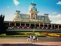 1987070141 Darrel-Betty-Darla Hagberg - Katia DePuydt  - Mattias Moell  - Disney World Orlando FL copy : Florida