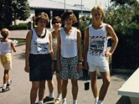 1987070146 Darrel-Betty-Darla Hagberg - Katia DePuydt  - Mattias Moell  - Sea World Orlando FL : Florida