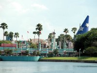 2008078199  Betty-Darrel Hagberg Darla-Angela-Isabella-Alexander Jones Disneys Epcot Center