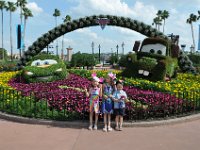 2011061400 Angela-Isabella-Alexander Jones - Disney World - Buena Vista FL