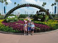 2011061405 Angela-Isabella-Alexander Jones - Disney World - Buena Vista FL