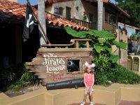 2011061810 Angela-Isabella-Alexander Jones - Disney World - Buena Vista FL