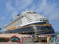 2013032080 Angela-Bella-Alex-Darla- Jones Betty-Darrel Hagberg Dream Cruise Ship - Castaway Cay - Bahamas - Mar 23