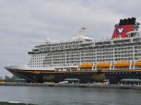 2013031951 Angela-Bella-Alex-Darla- Jones Betty-Darrel Hagberg Dream Cruise Ship Nassau Bahamas - Mar 22