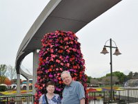 2013031727 Angela-Bella-Alex-Darla-Jones Betty-Darrel Hagberg Epcot Buena Vista FL - Mar 20