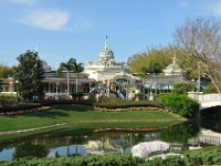 2013031264 Angela-Bella-Alex-Darla- Jones Betty-Darrel Hagberg Magic Kingdom Buena Vista FL- Mar 17