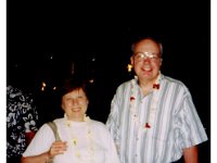 2001 06 B09 Darrel & Betty on Waikiki : Betty Hagberg