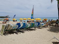 2017062066 Kalekaua Avenue along Waikiki Beach - Honolulu - Hawaii - Jun 06